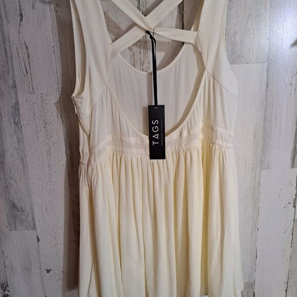 TAGS Crepe Dress - Picture 10 of 12